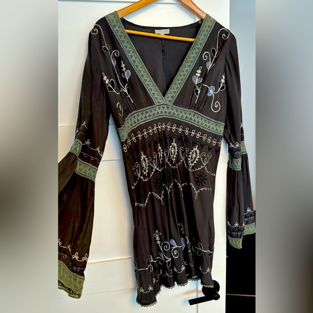 Boho Bliss Grey Long Sleeved Mid Thigh Dress